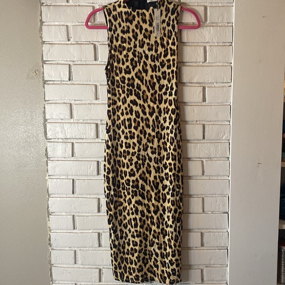 alice + olivia Delora Leopard Sleeveless Bodycon Dress - Picture 4 of 12